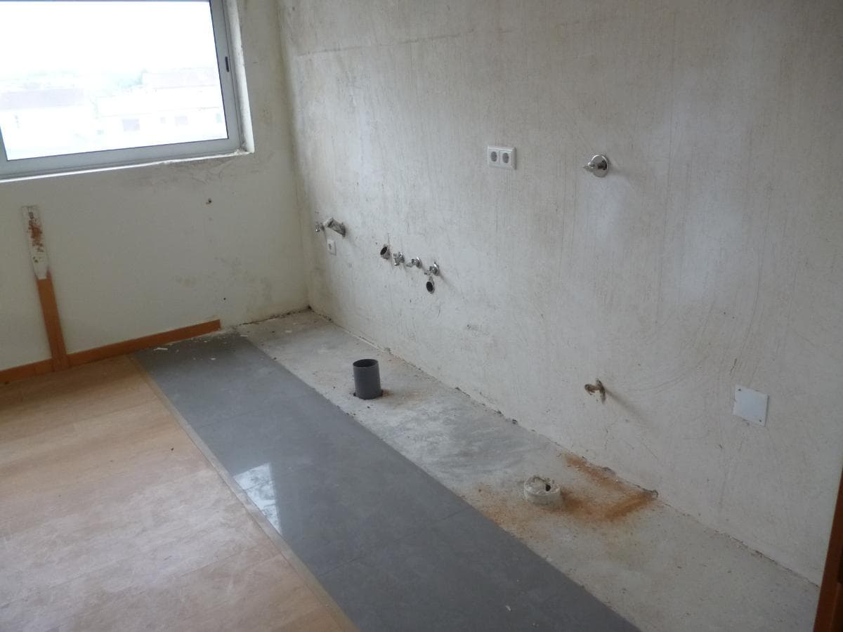Apartamento T3 com Garagem · Vila Verde — image 4