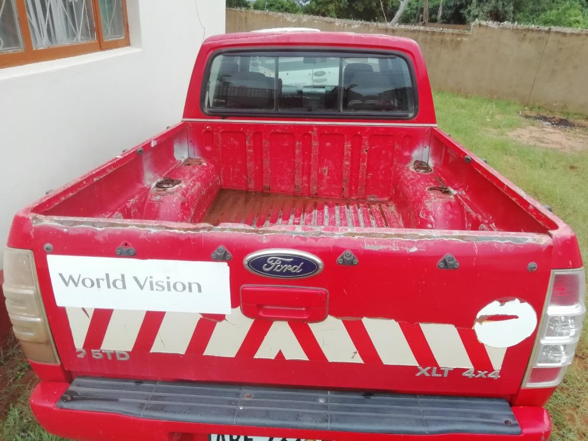 Ford Ranger D/Cab XLT 2.5TD · — image 2
