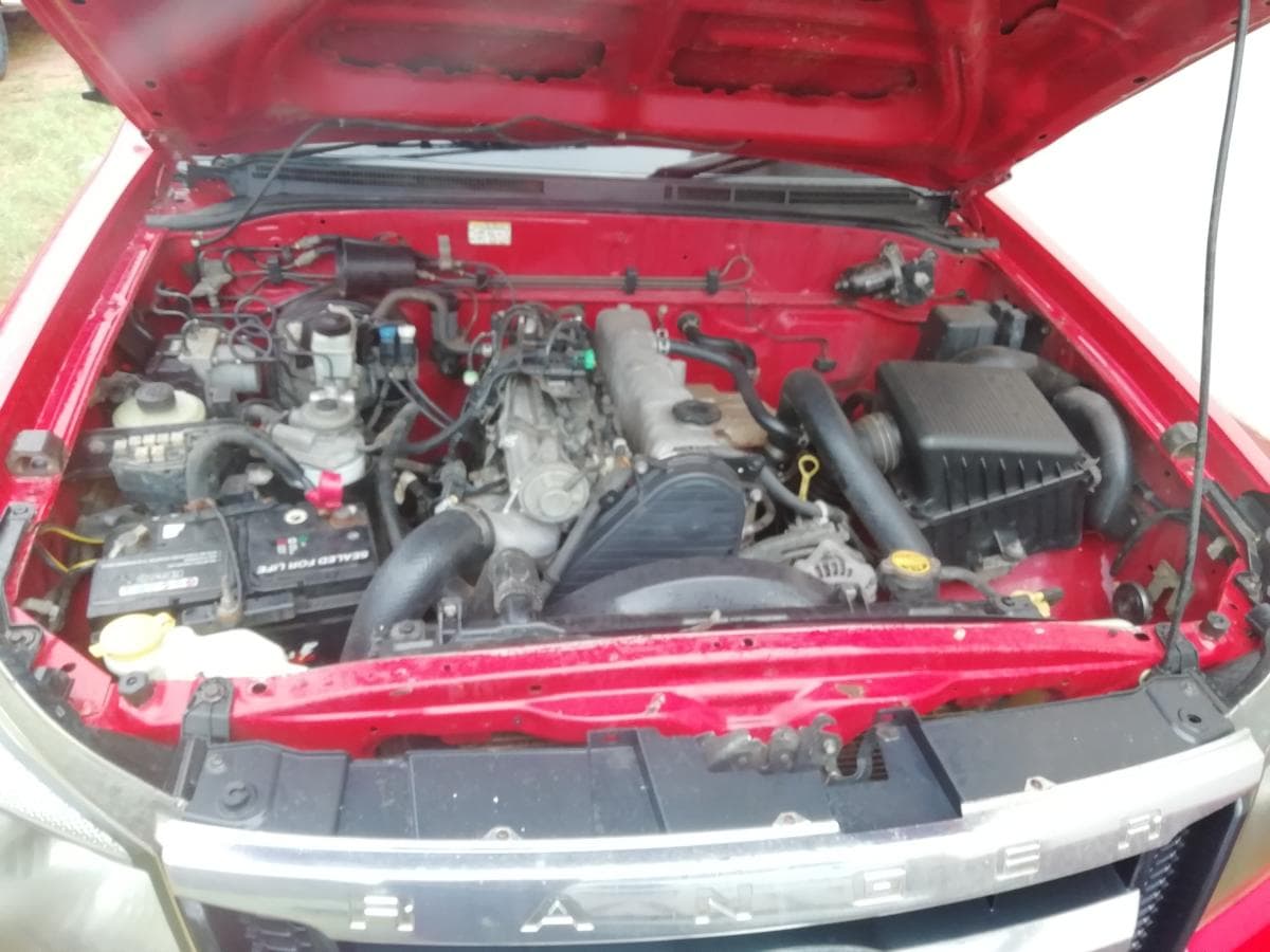 Ford Ranger D/Cab XLT 2.5TD · — image 4