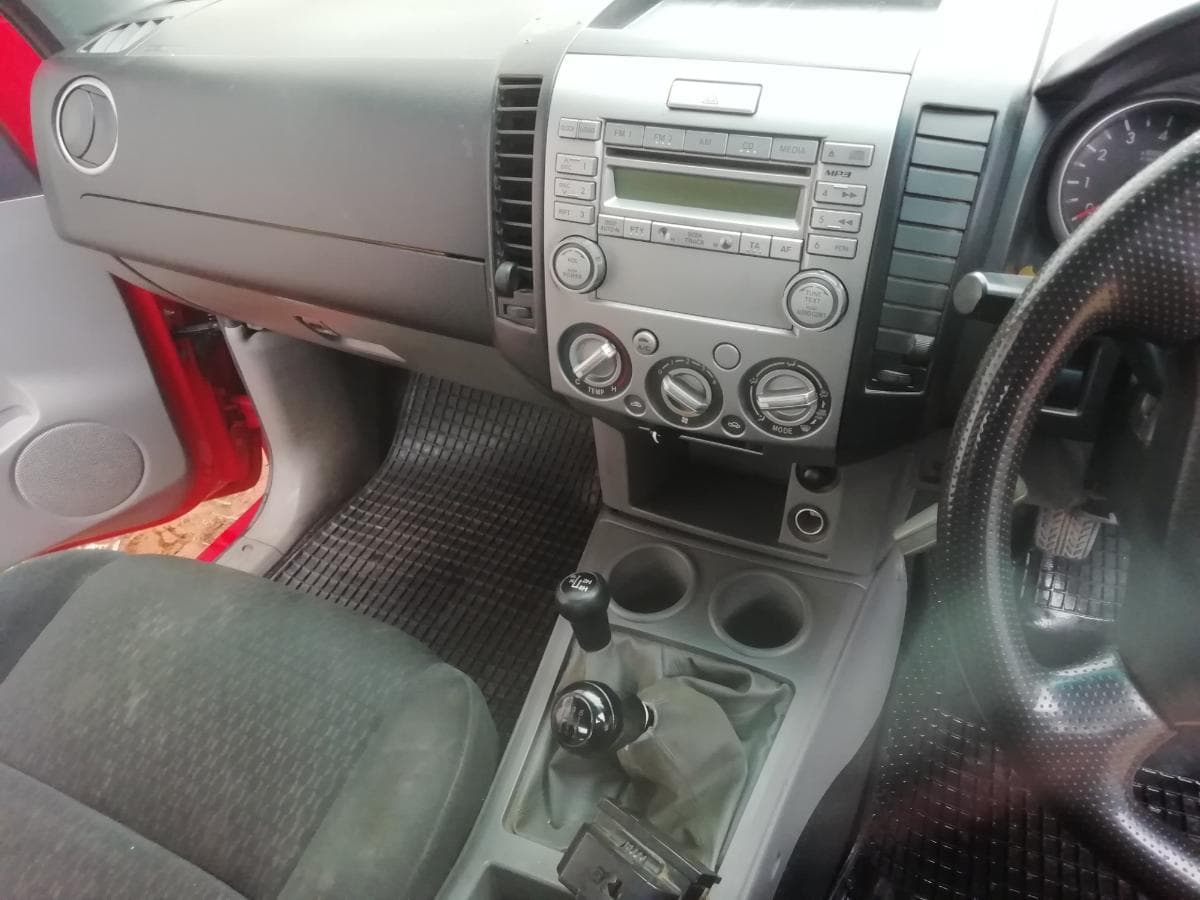 Ford Ranger D/Cab XLT 2.5TD · — image 11