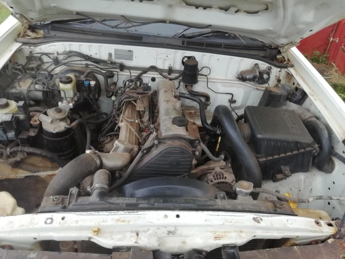 Ford Ranger XLT 2.5TD · — imagem 20