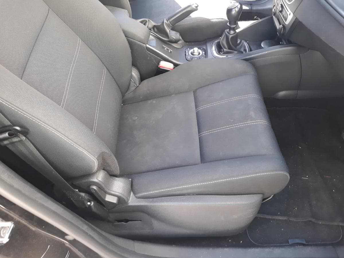 Renault Mégane 1.5 · Ano 2014 — imagem 24