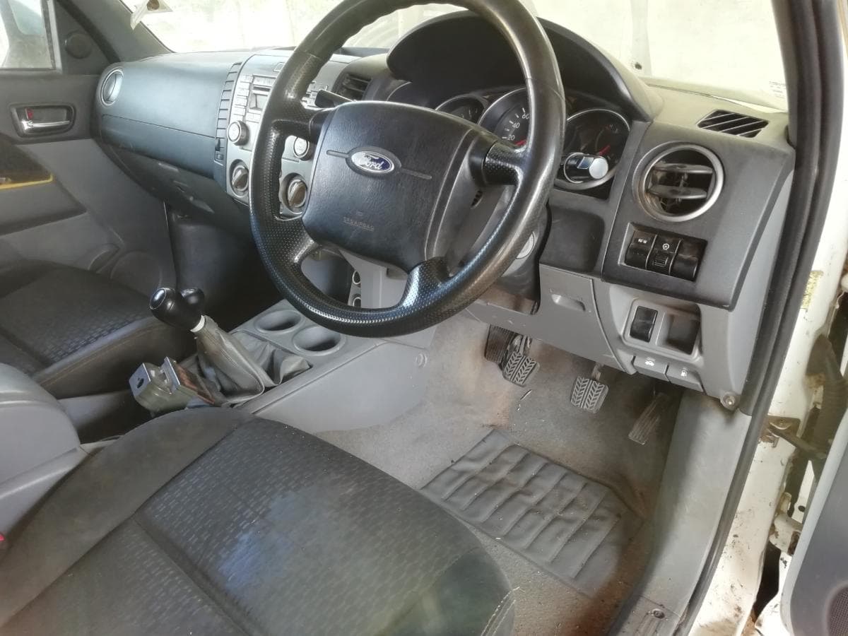 Ford Ranger XLT 2.5 · — imagem 5