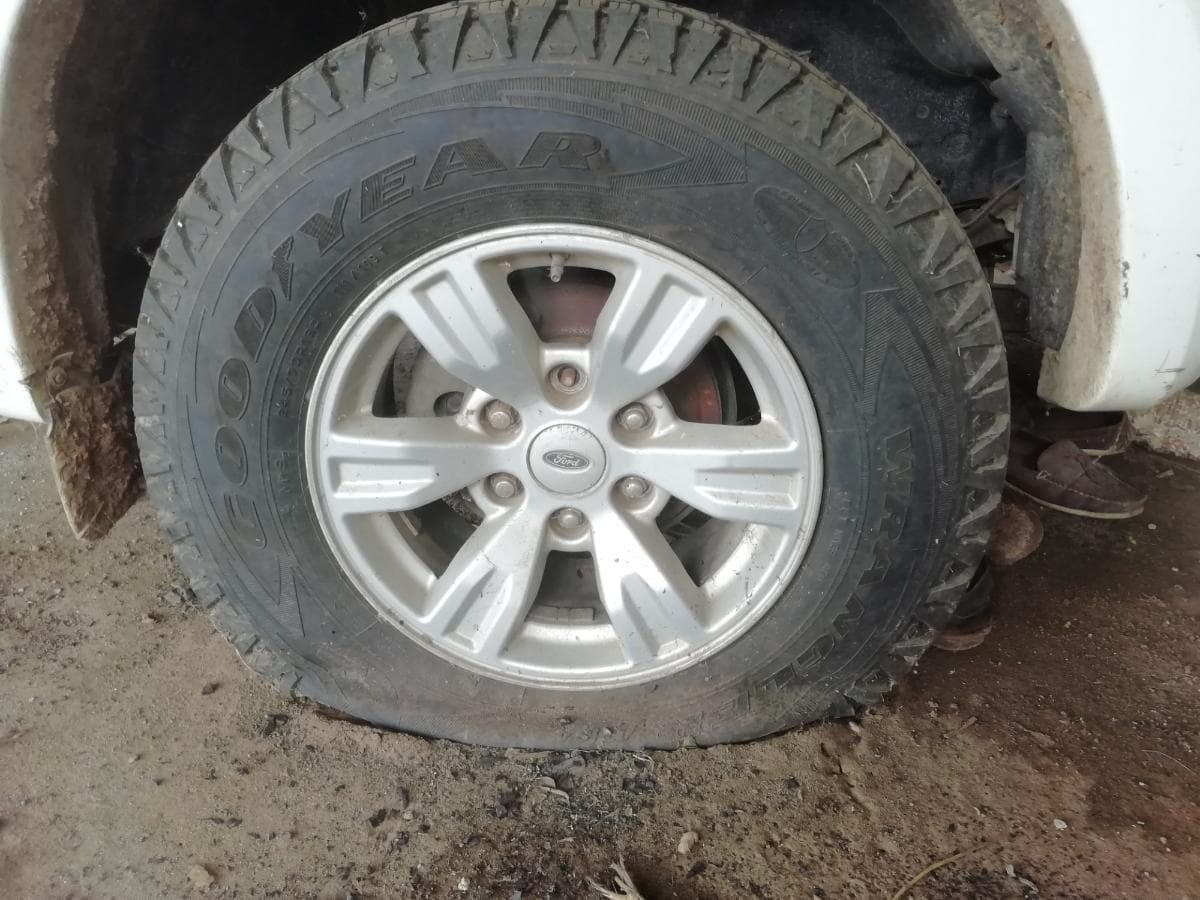 Ford Ranger XLT 2.5 · — imagem 13