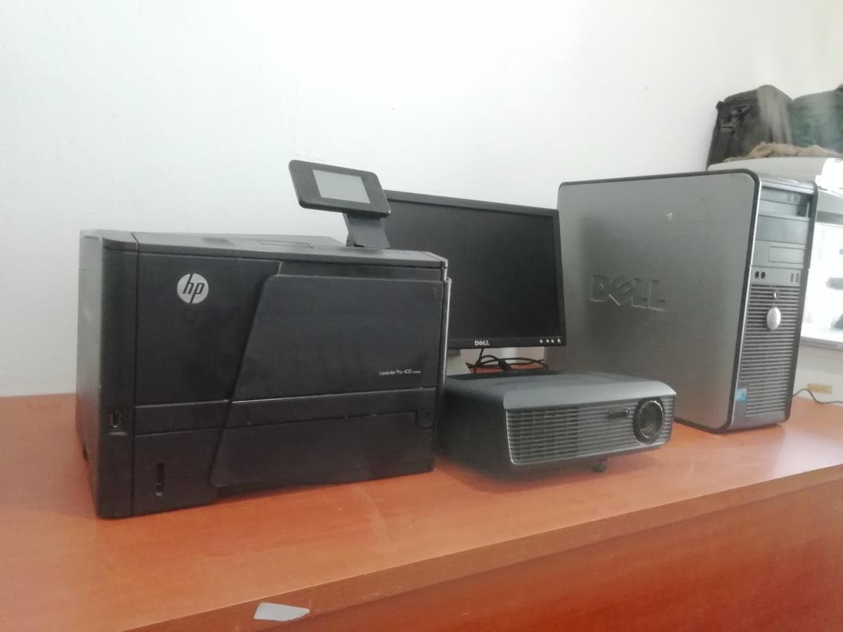 Material Informatico · — imagem 4