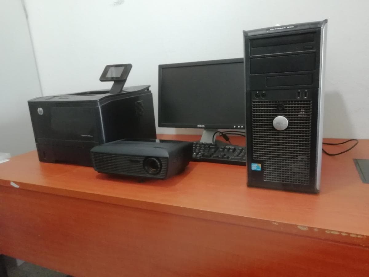 Material Informatico ·