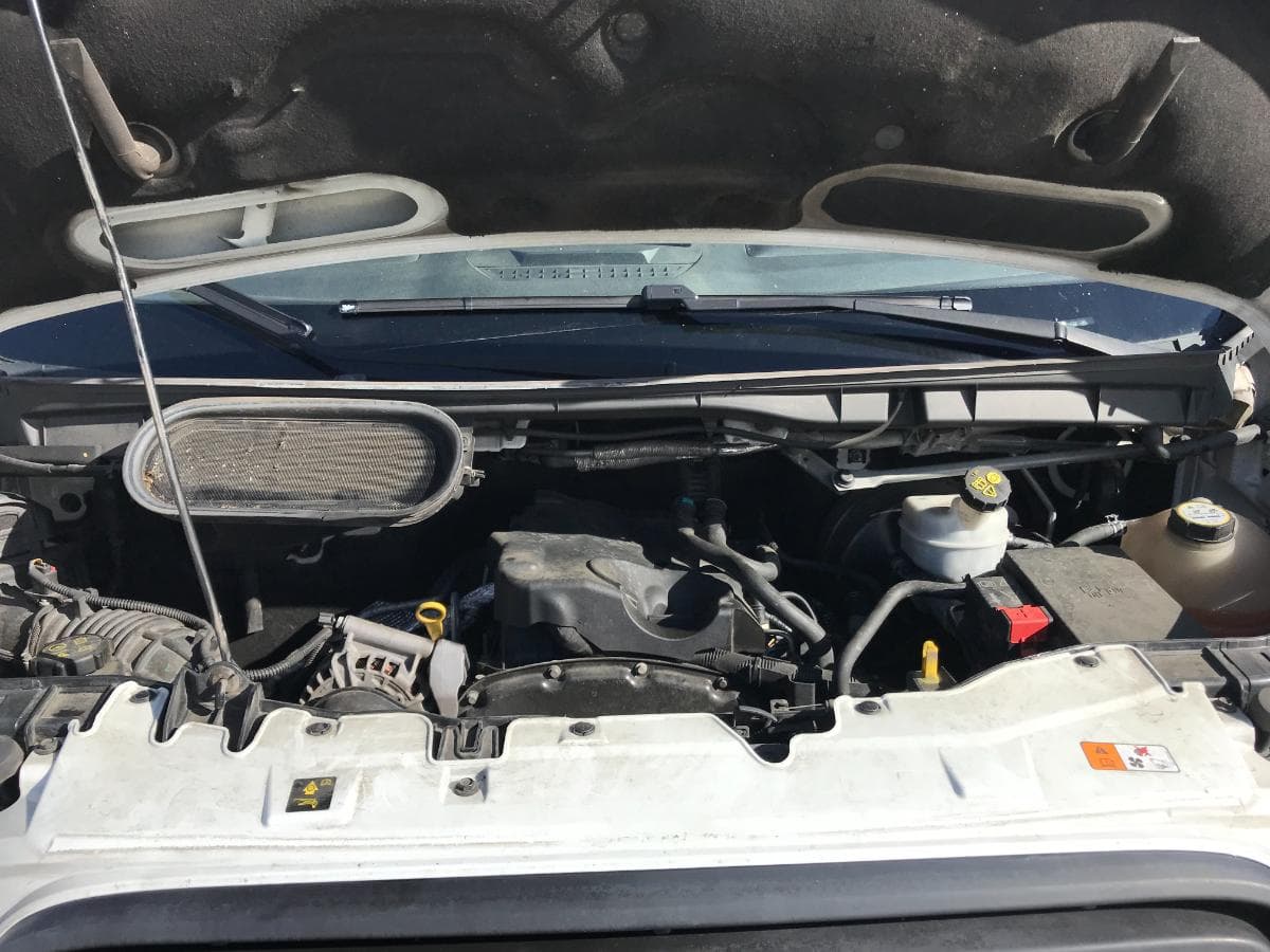 Ford Transit 2.2TDCI · Ano 2015 — imagem 10