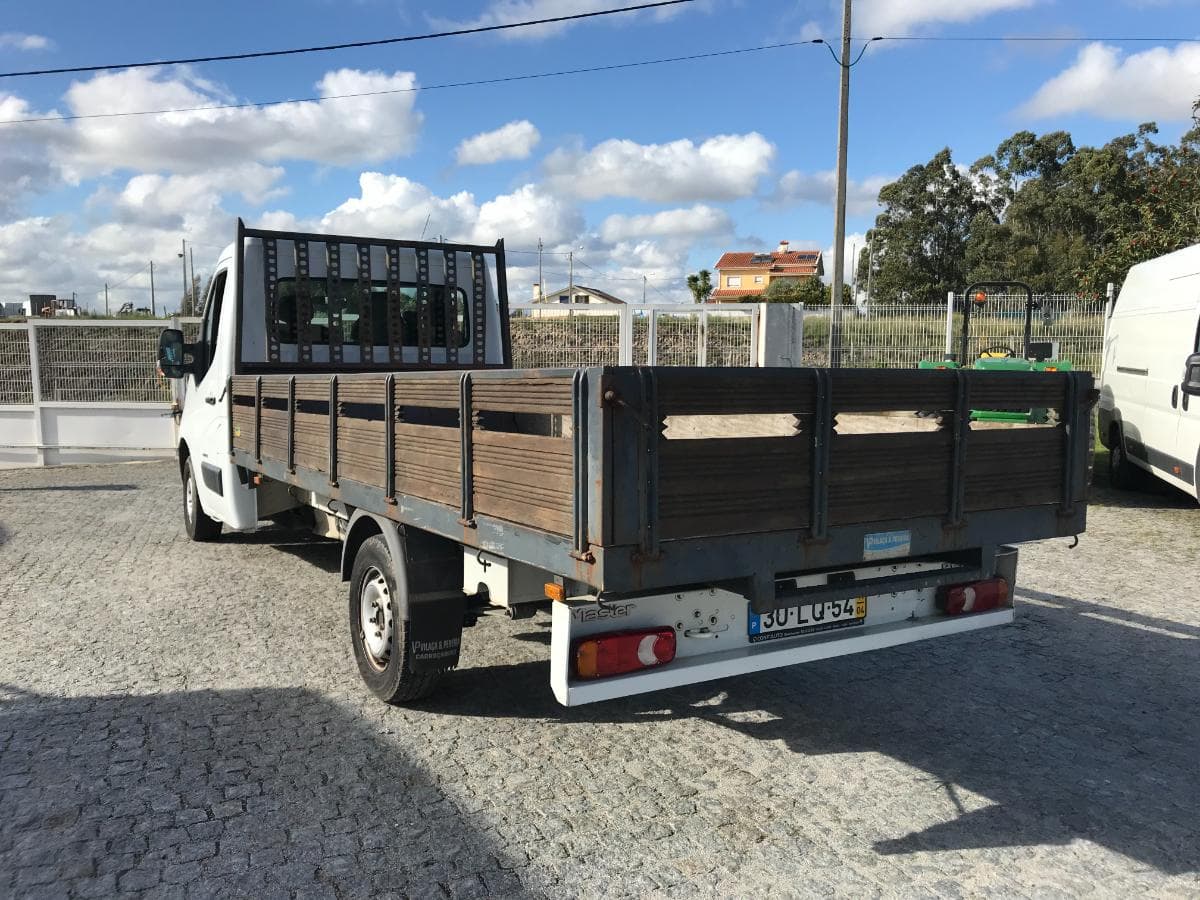 Renault Master 2.3DCI · Ano 2011 — imagem 6
