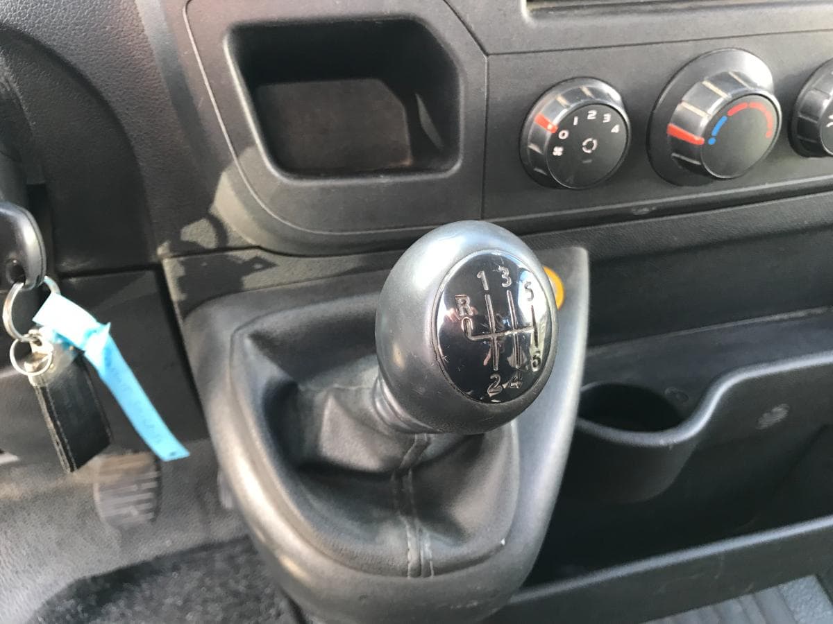 Renault Master 2.3DCI · Ano 2011 — imagem 20