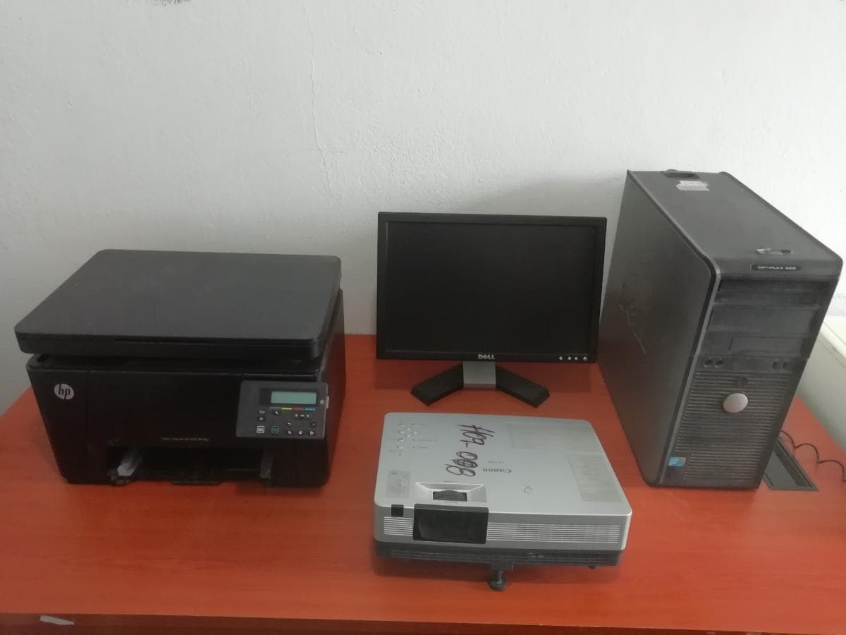 Material Informático · — imagem 2