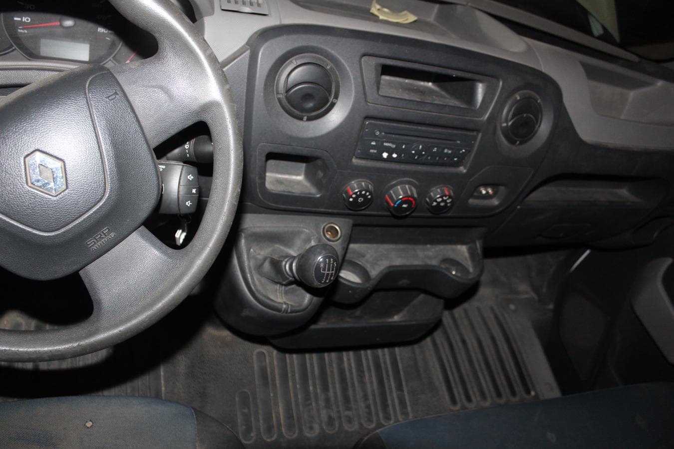 Renault Master 2.3DCI · Ano 2012 — imagen 18