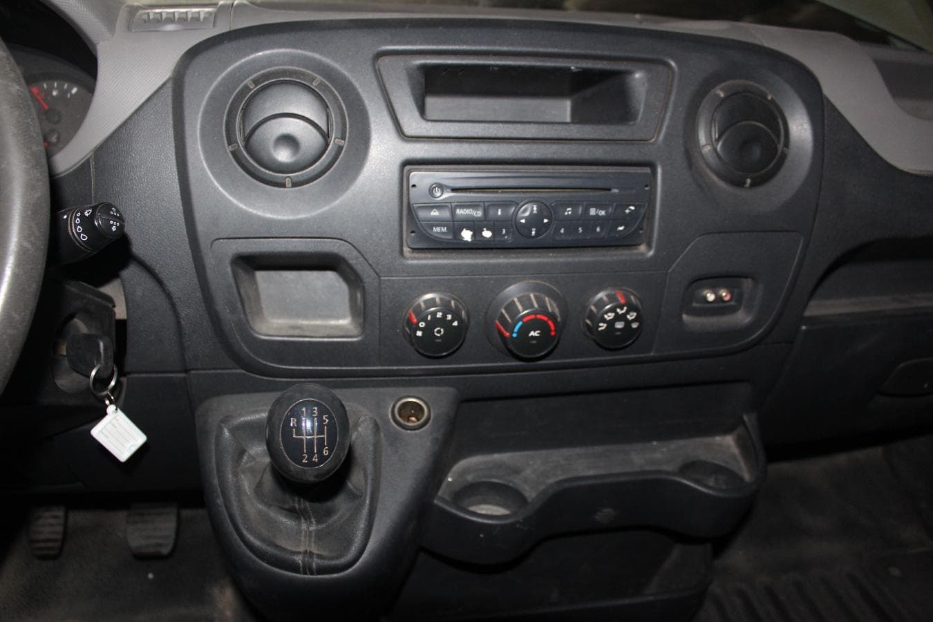 Renault Master 2.3DCI · Ano 2012 — imagen 19