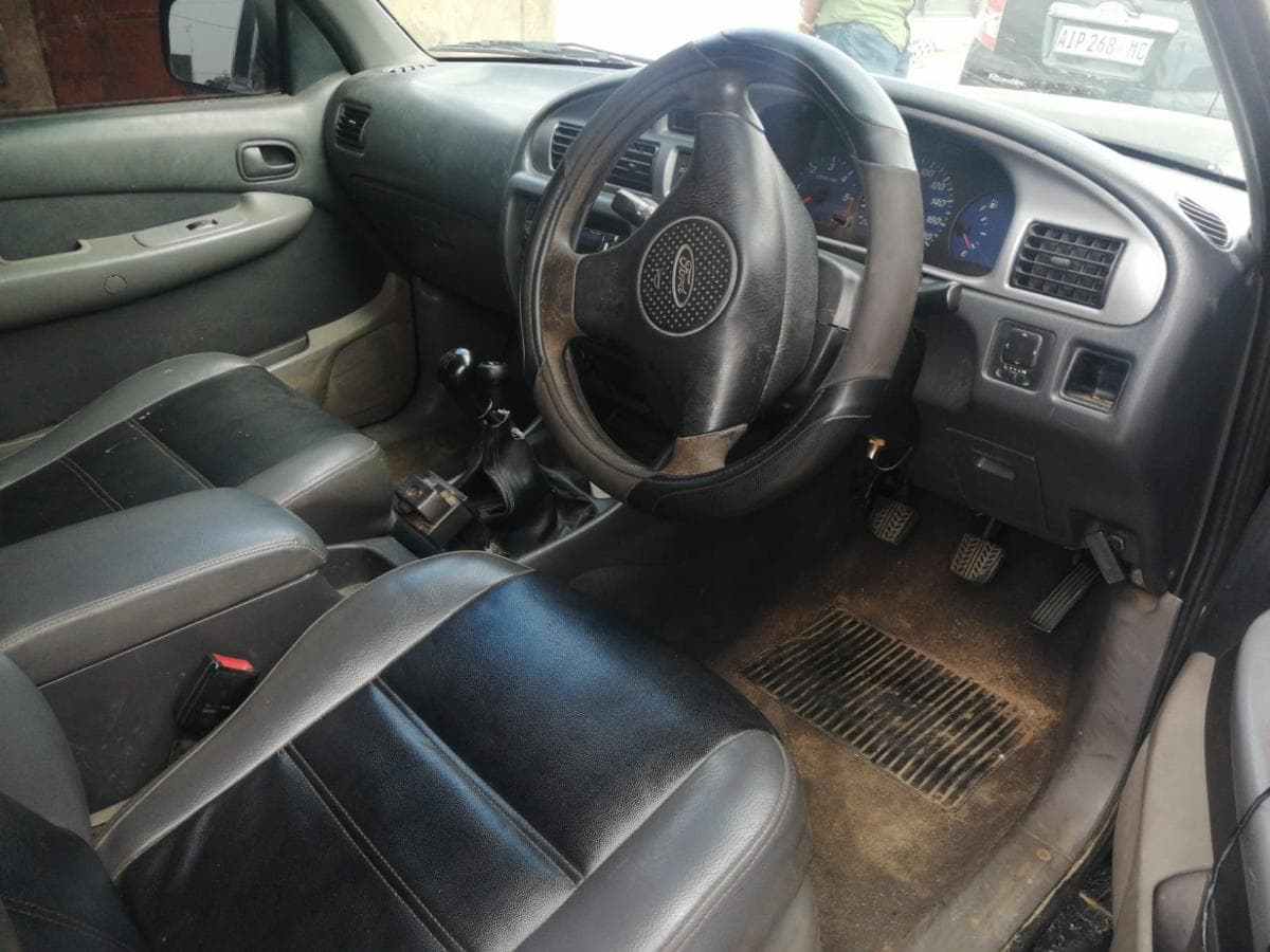 Ford Ranger · — imagem 5