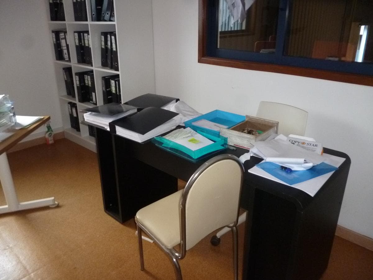 Equipamentos · Rolhas · Mobiliário de Escritório — image 16