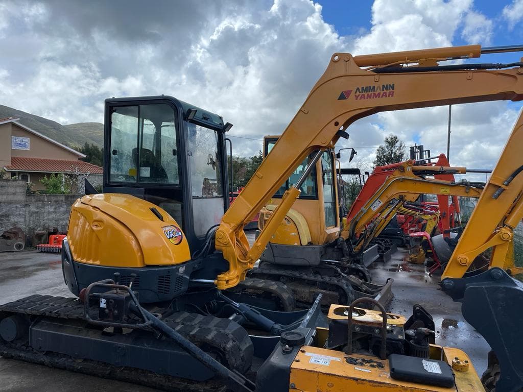 Mini Giratória Yanmar VIO 55 — imagen 1