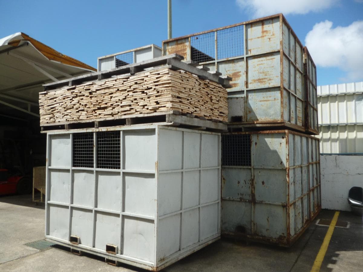 Equipamentos · Cortiça · Material de Escritório — image 10