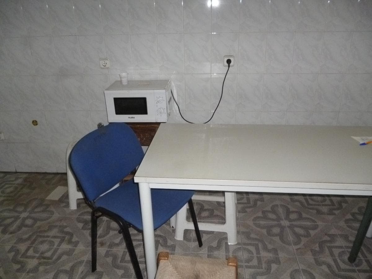 Equipamentos · Cortiça · Material de Escritório — image 18