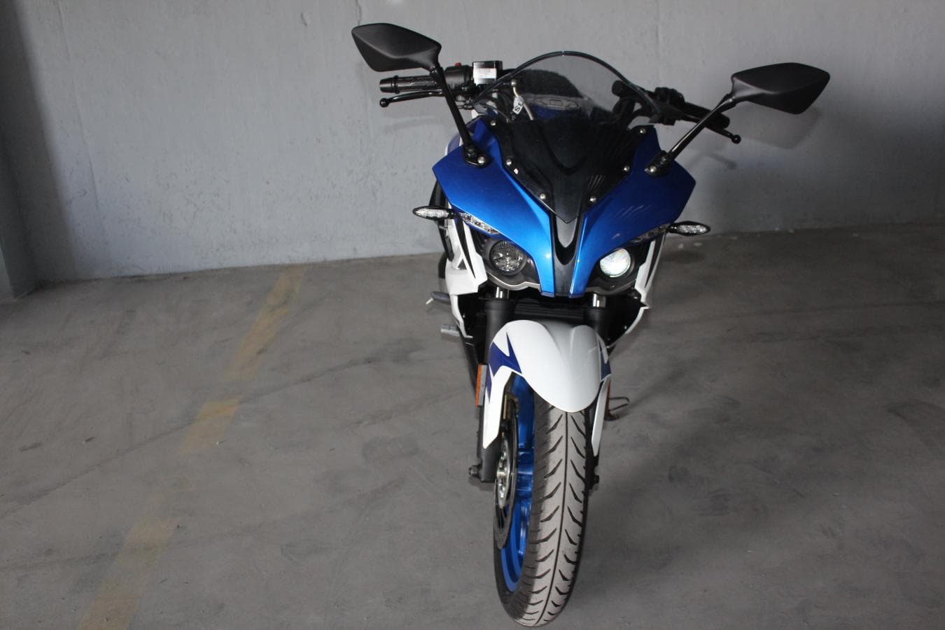 Bajaj Pulsar RS200 — imagen 2