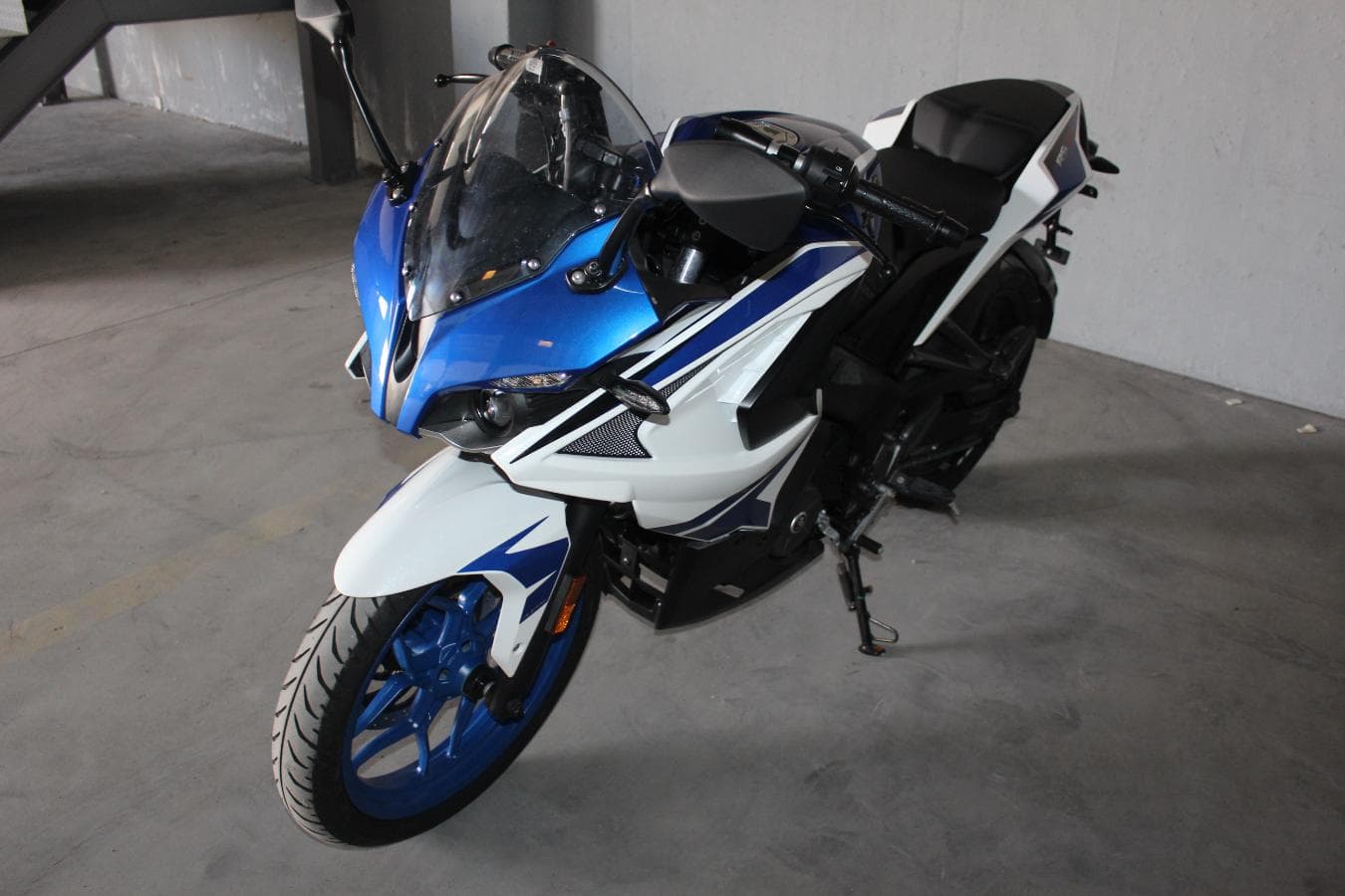 Bajaj Pulsar RS200 — imagen 4