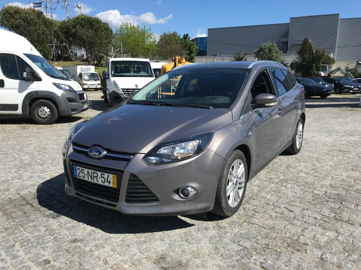 Ford Focus 1.6TDCI · Ano 2013 — imagem 3