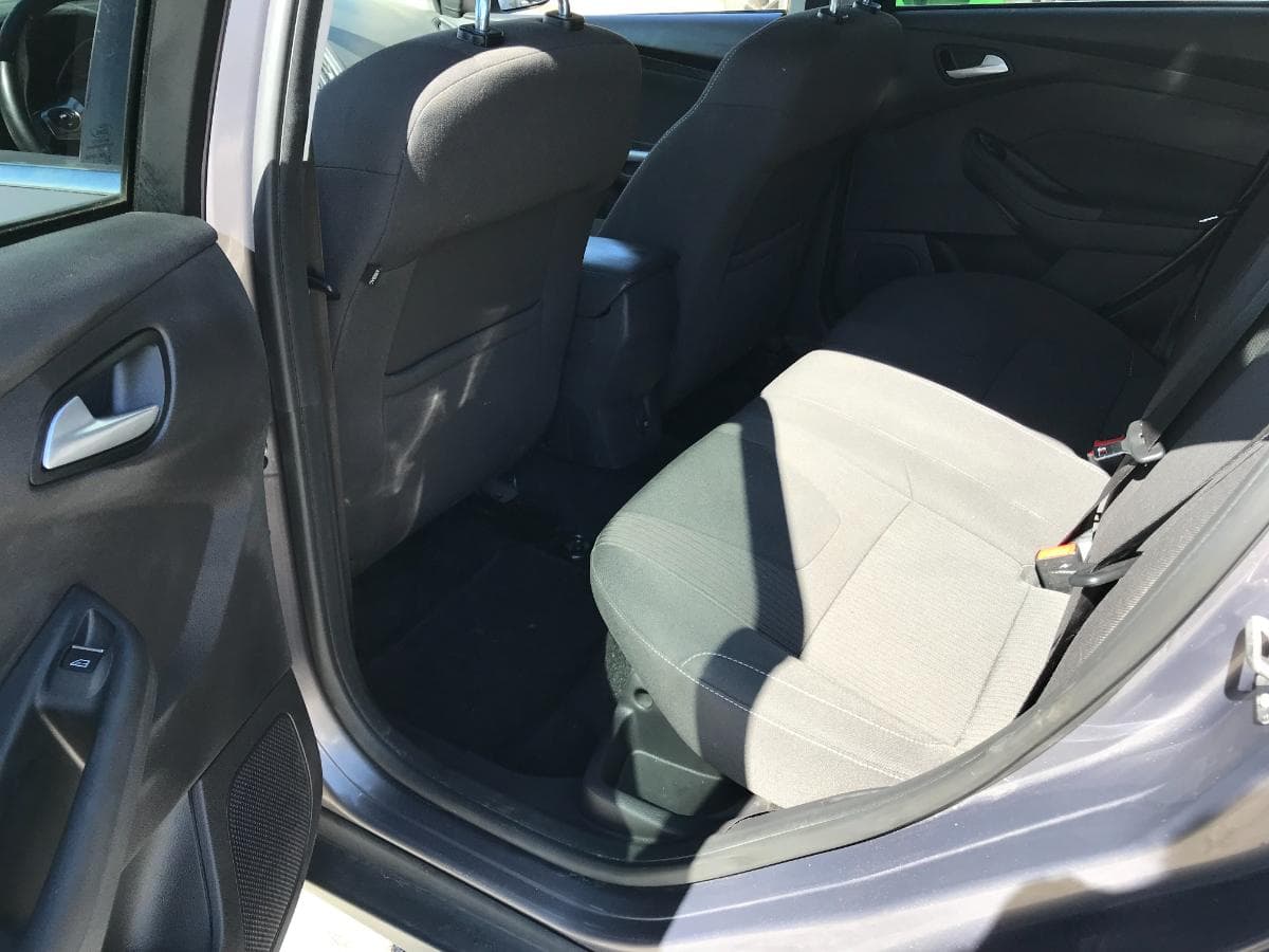 Ford Focus 1.6TDCI · Ano 2013 — imagem 18