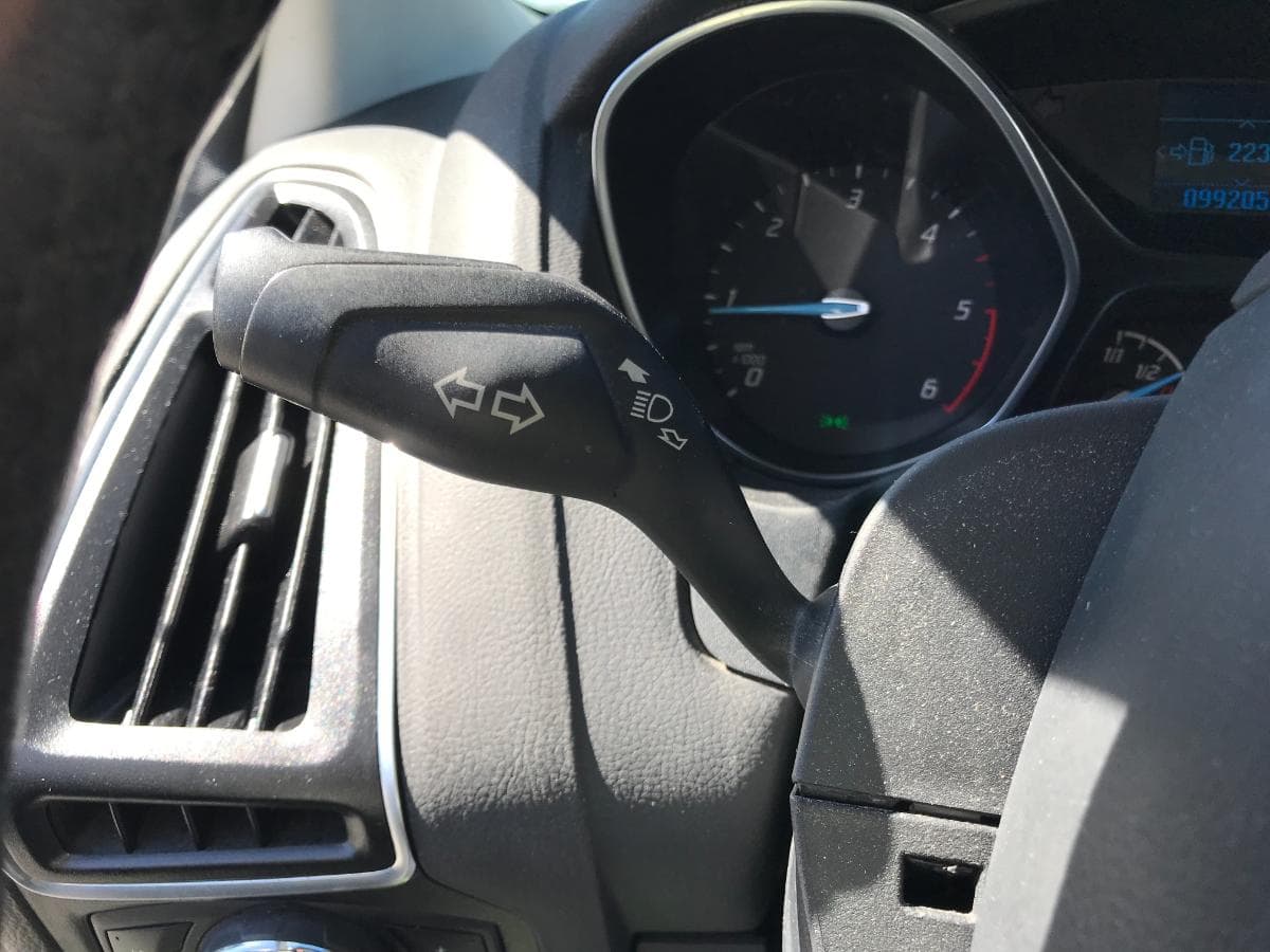 Ford Focus 1.6TDCI · Ano 2013 — imagem 30
