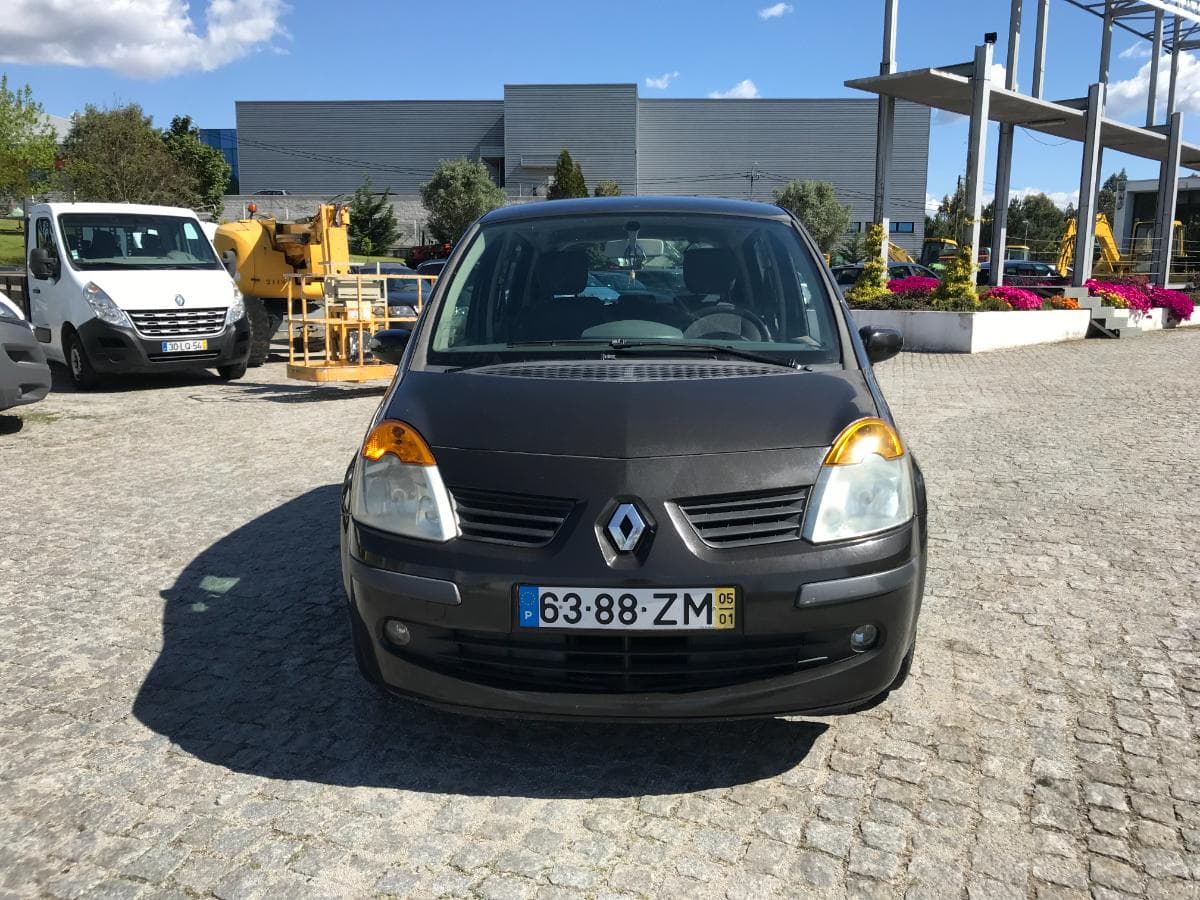 Renault Modus 1.2 · Ano 2005 — imagem 2