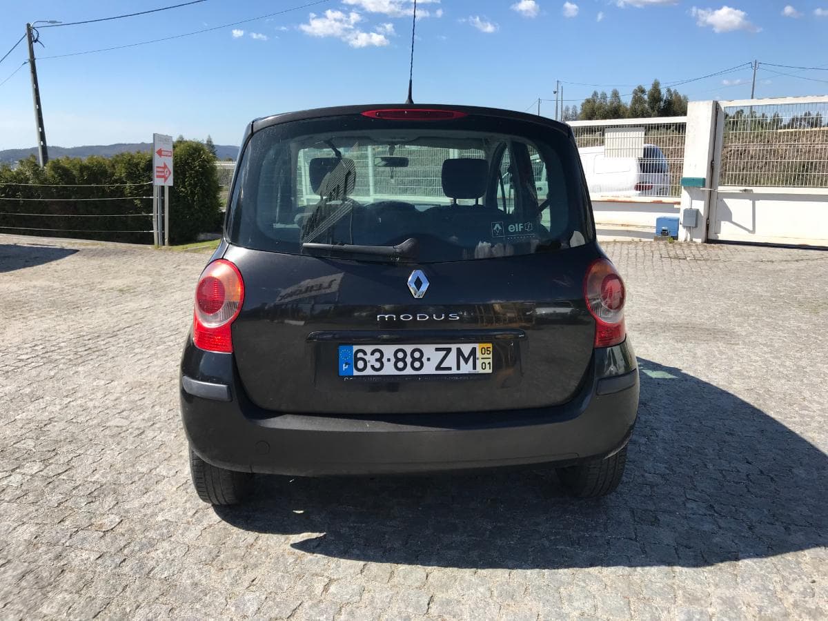 Renault Modus 1.2 · Ano 2005 — imagem 5