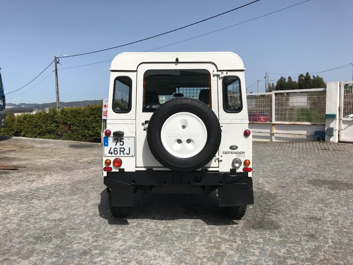 Land Rover Defender TD5 90HT · Ano 2001 — imagem 7