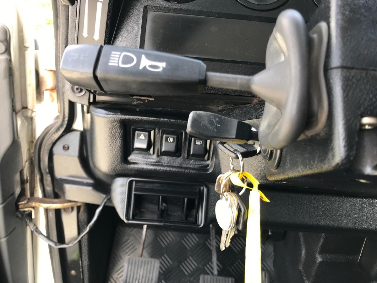 Land Rover Defender TD5 90HT · Ano 2001 — imagem 15