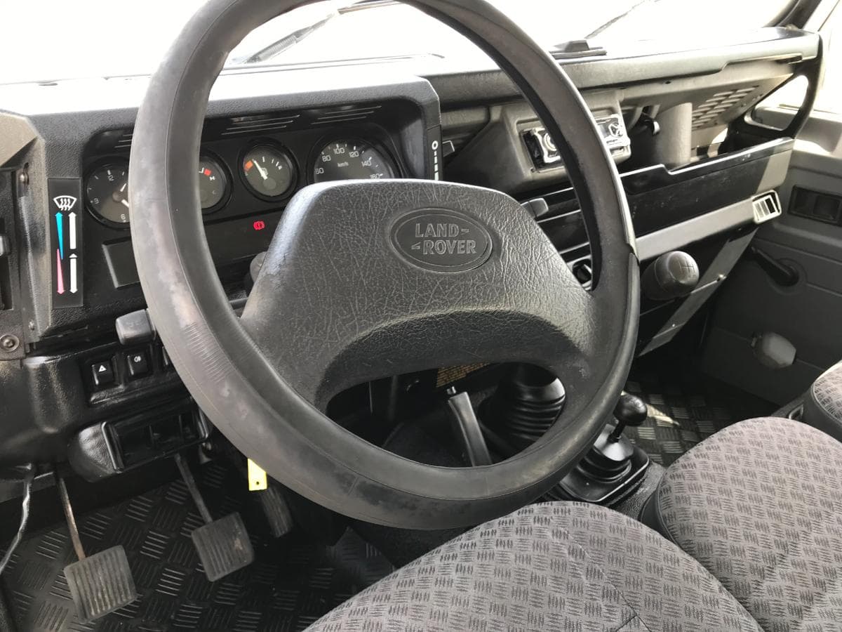 Land Rover Defender TD5 90HT · Ano 2001 — imagem 20