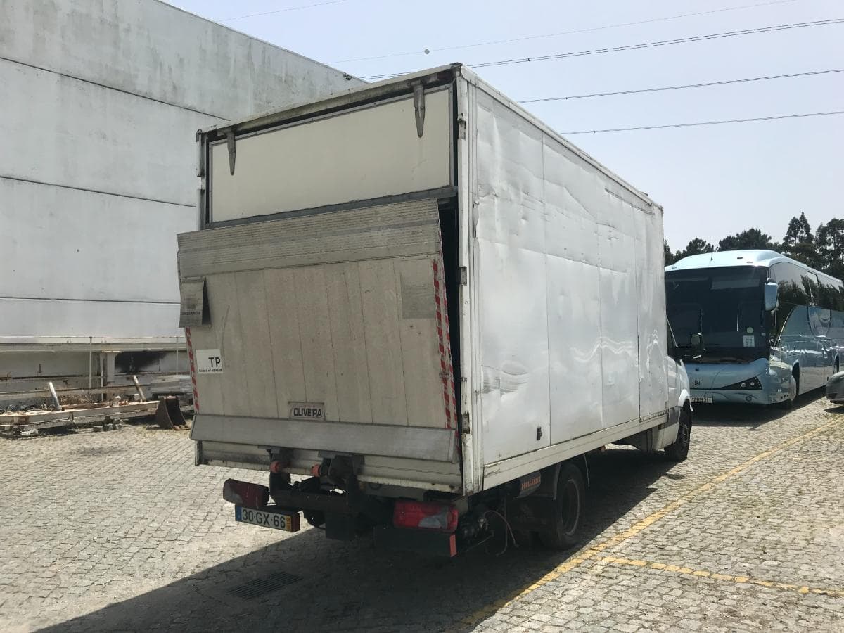 Mercedes-Benz 518 CDI · Ano 2008 — imagen 6