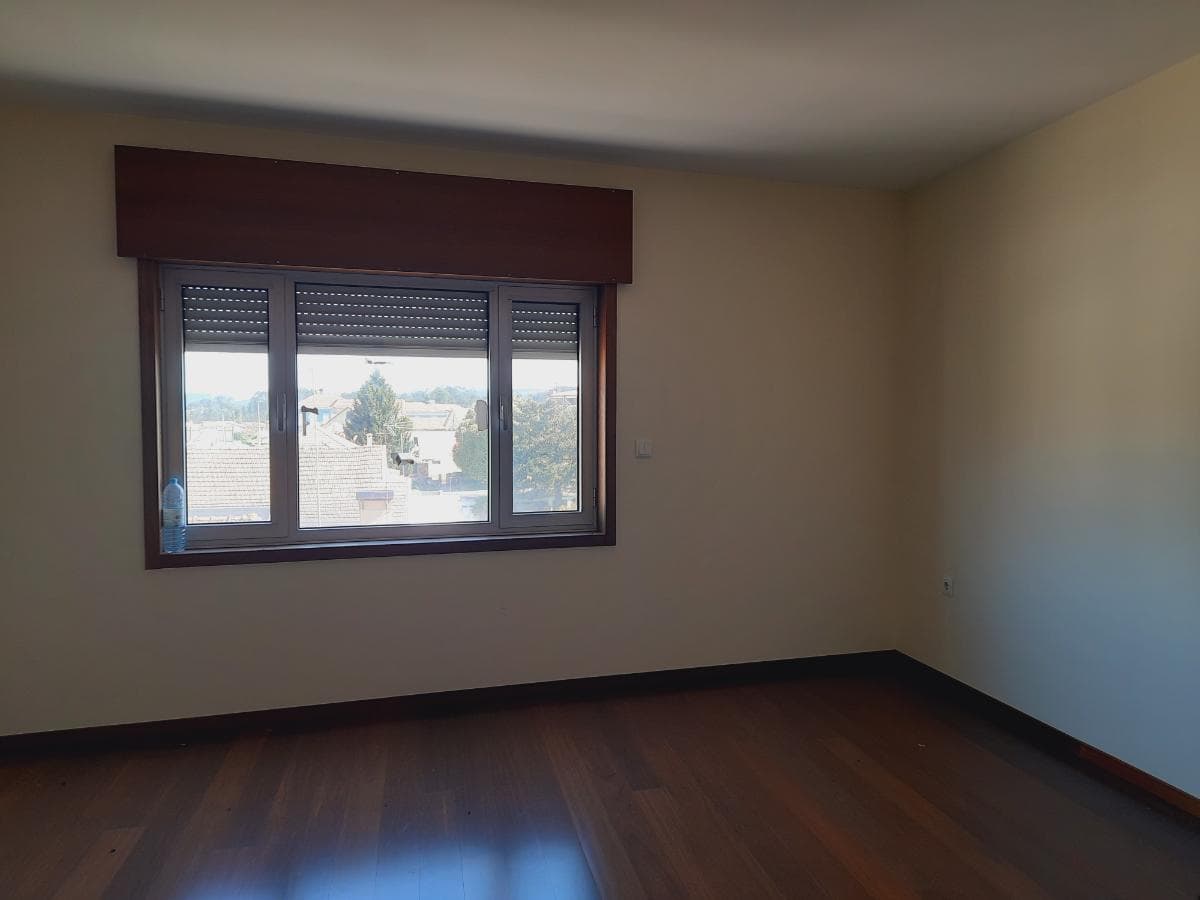 Apartamento T1 com Lugar de Garagem  · Trofa — imagem 6