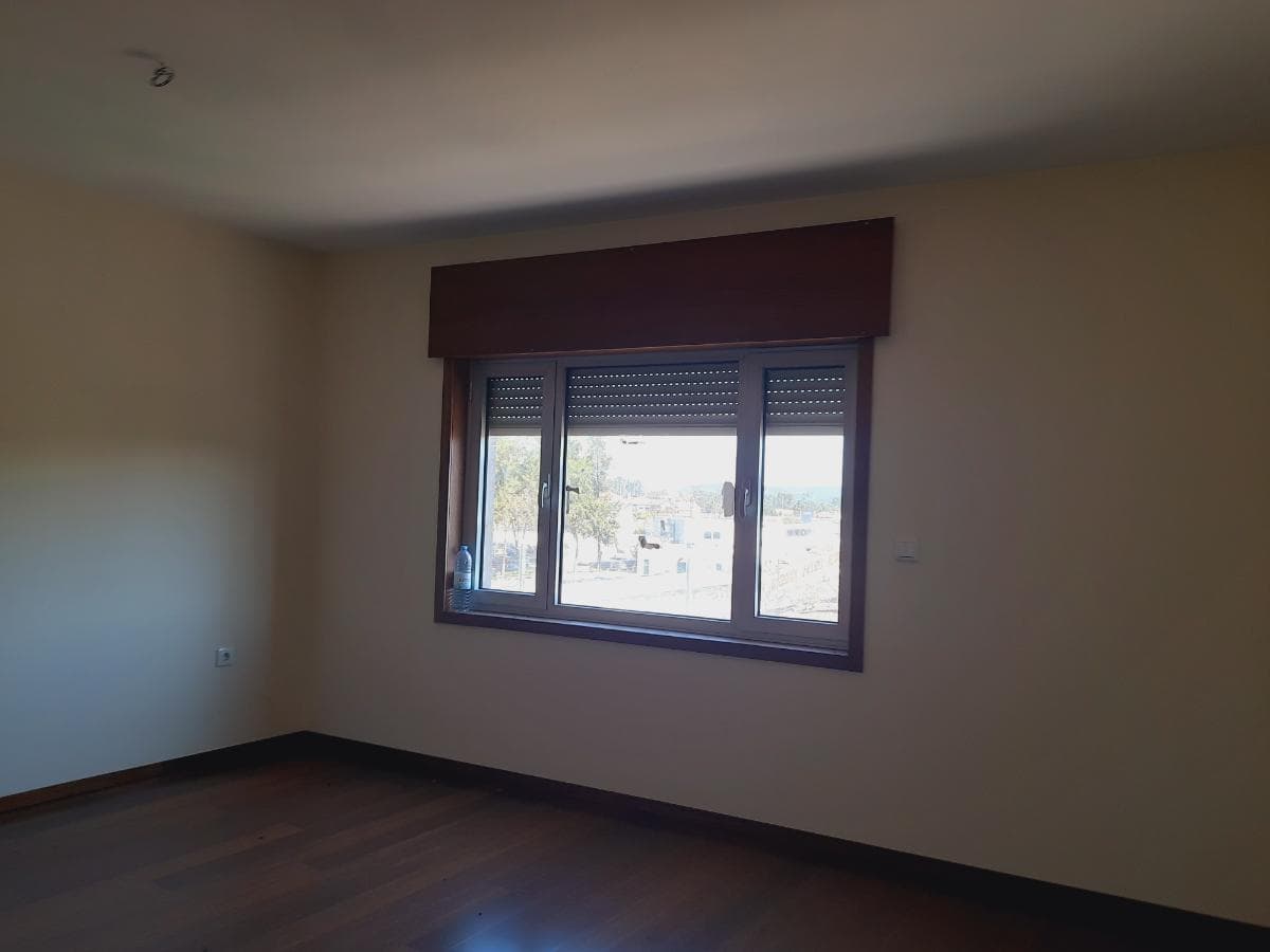 Apartamento T1 com Lugar de Garagem  · Trofa — imagem 7