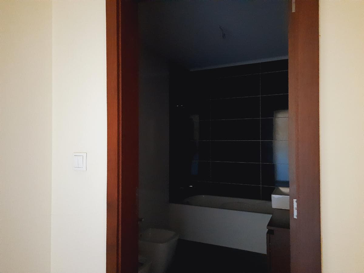 Apartamento T1 com Lugar de Garagem  · Trofa — imagem 11