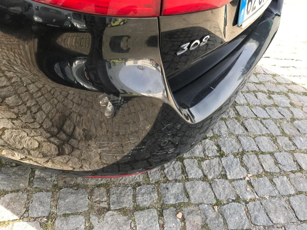 Peugeot 308 SW 1.6 Blue HDI · Ano 2015 — imagem 7