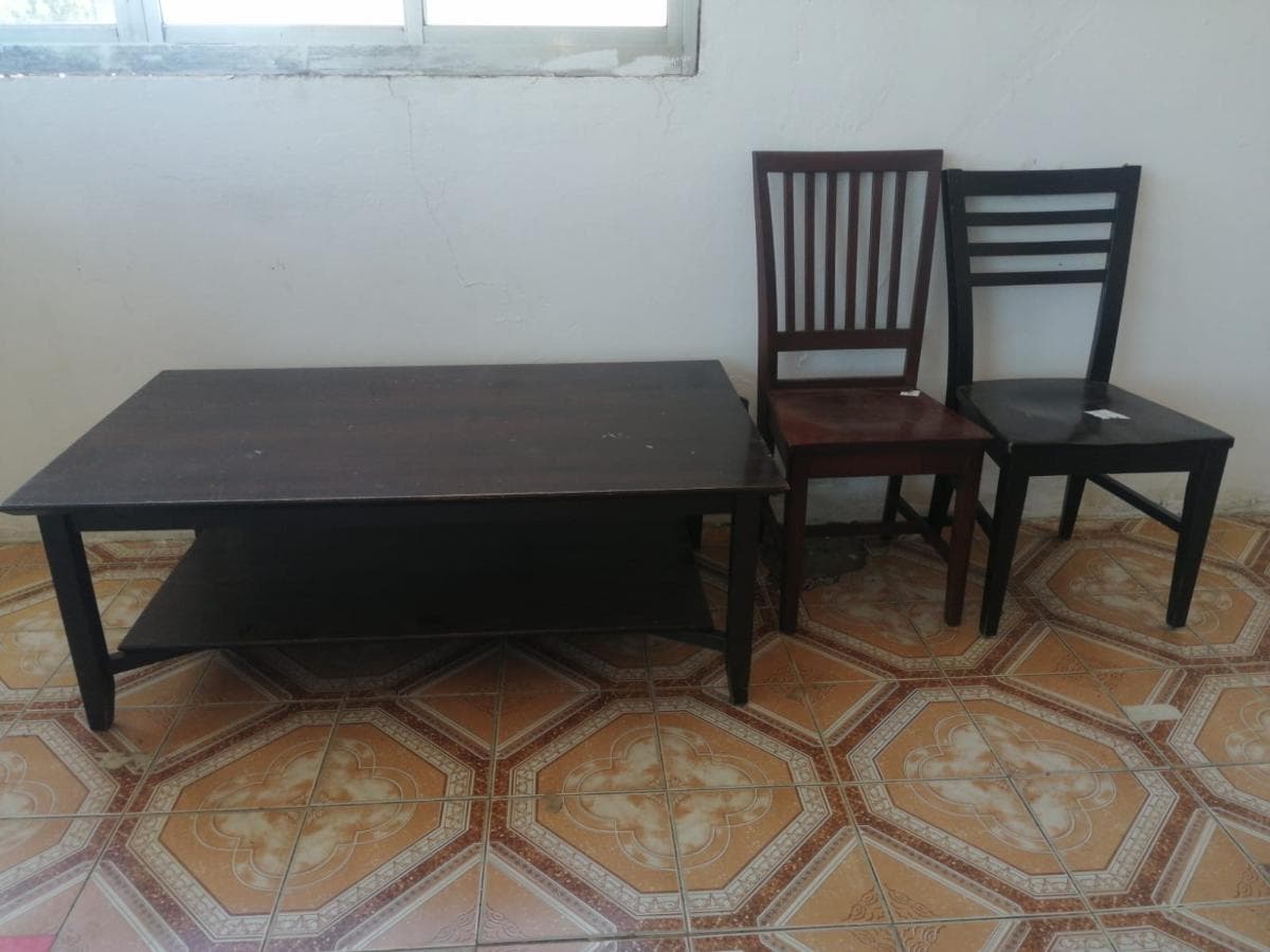 Mobiliario de hogar · — imagen 1