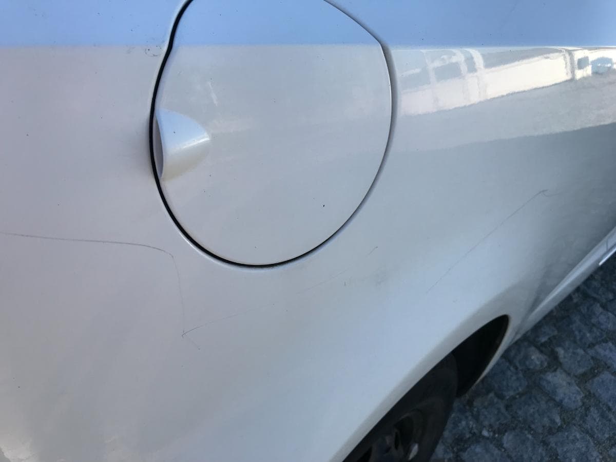 Seat Ibiza 1.2TDI · Ano 2014 — imagem 14
