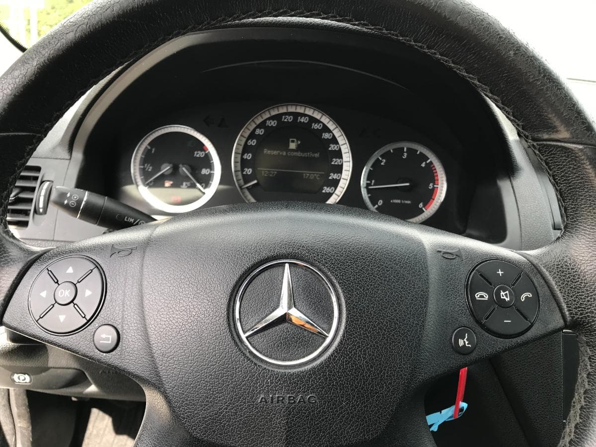 Mercedes-Benz C220 CDI · Ano 2008 — imagen 26