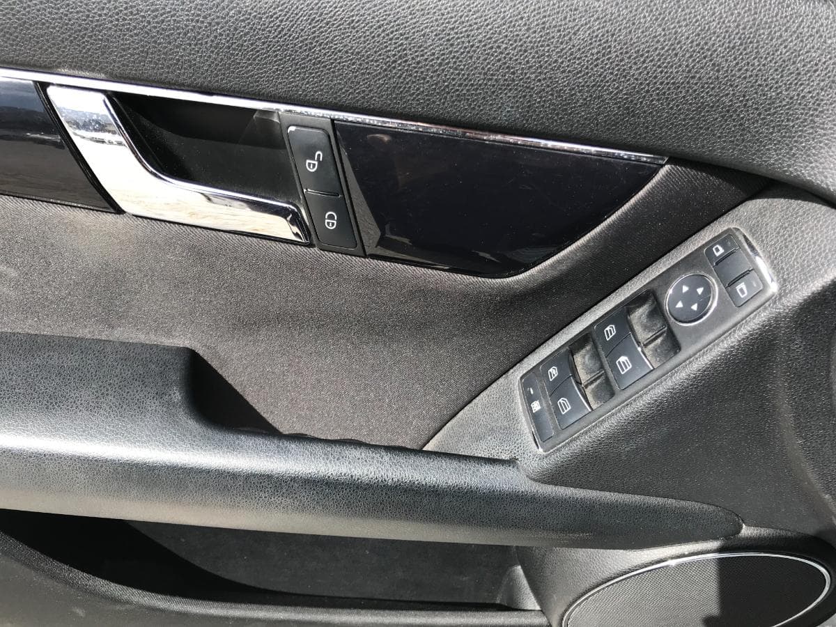 Mercedes-Benz C220 CDI · Ano 2008 — imagen 29