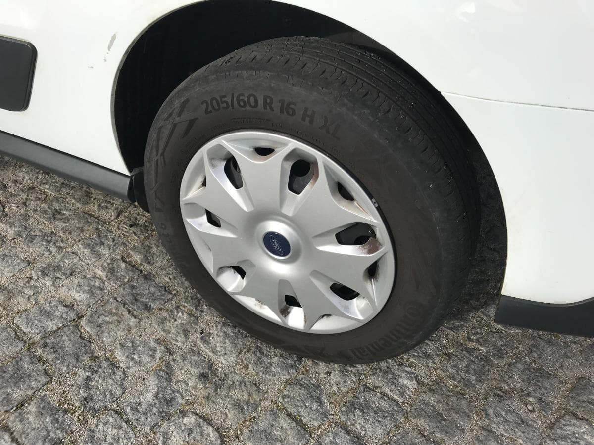 Ford Transit Connect 1.5TDCI · Ano 2018 — image 15