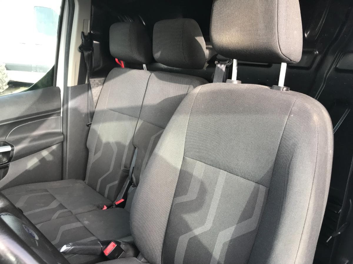 Ford Transit Connect 1.5TDCI · Ano 2018 — image 25