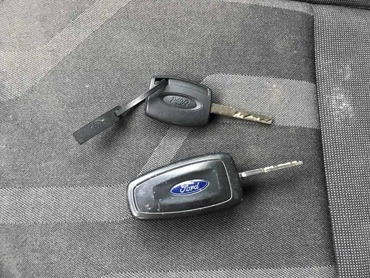 Ford Transit Connect 1.5TDCI · Ano 2018 — image 33