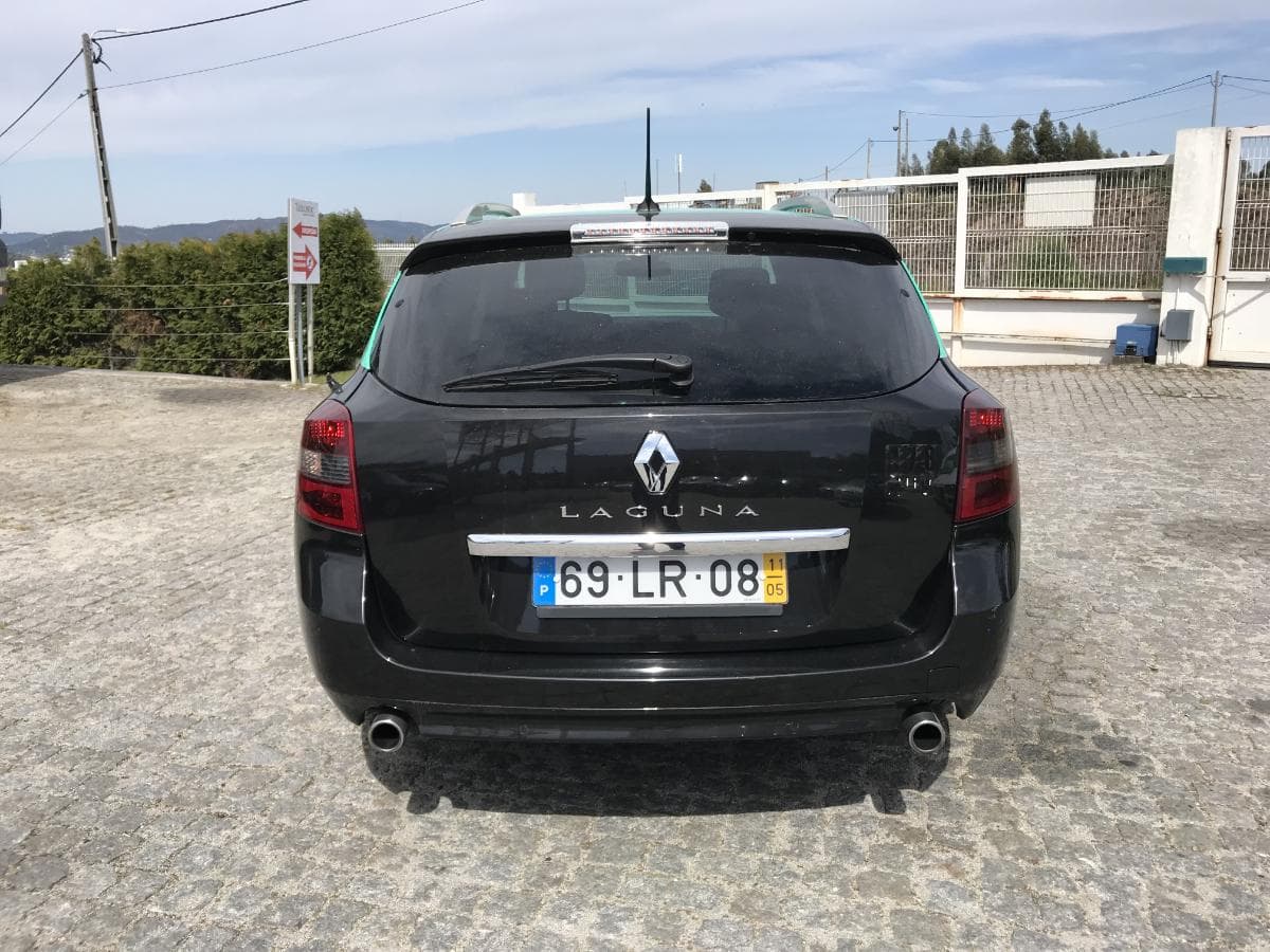 Renault Laguna 2.0DCI · Ano 2011 — imagen 5