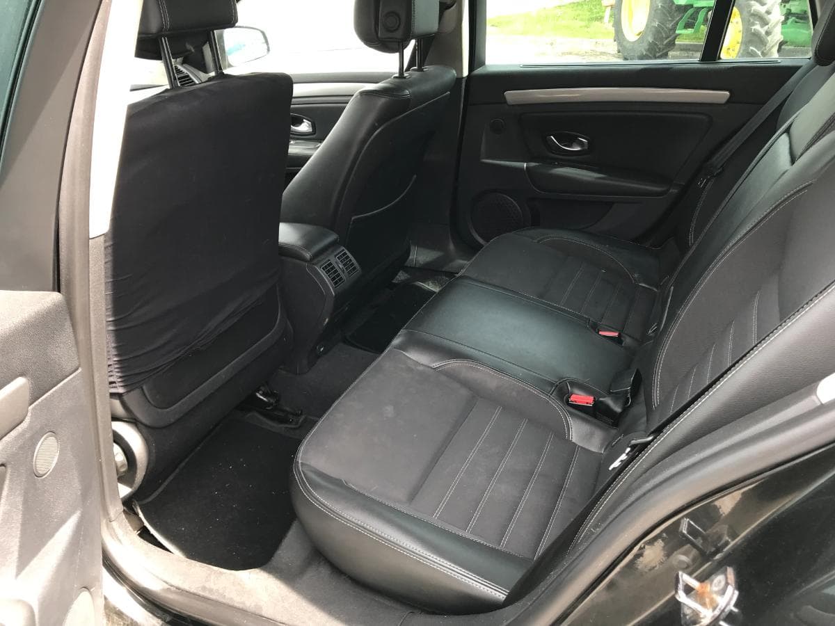 Renault Laguna 2.0DCI · Ano 2011 — imagen 17