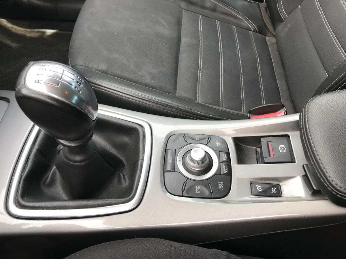 Renault Laguna 2.0DCI · Ano 2011 — imagen 21