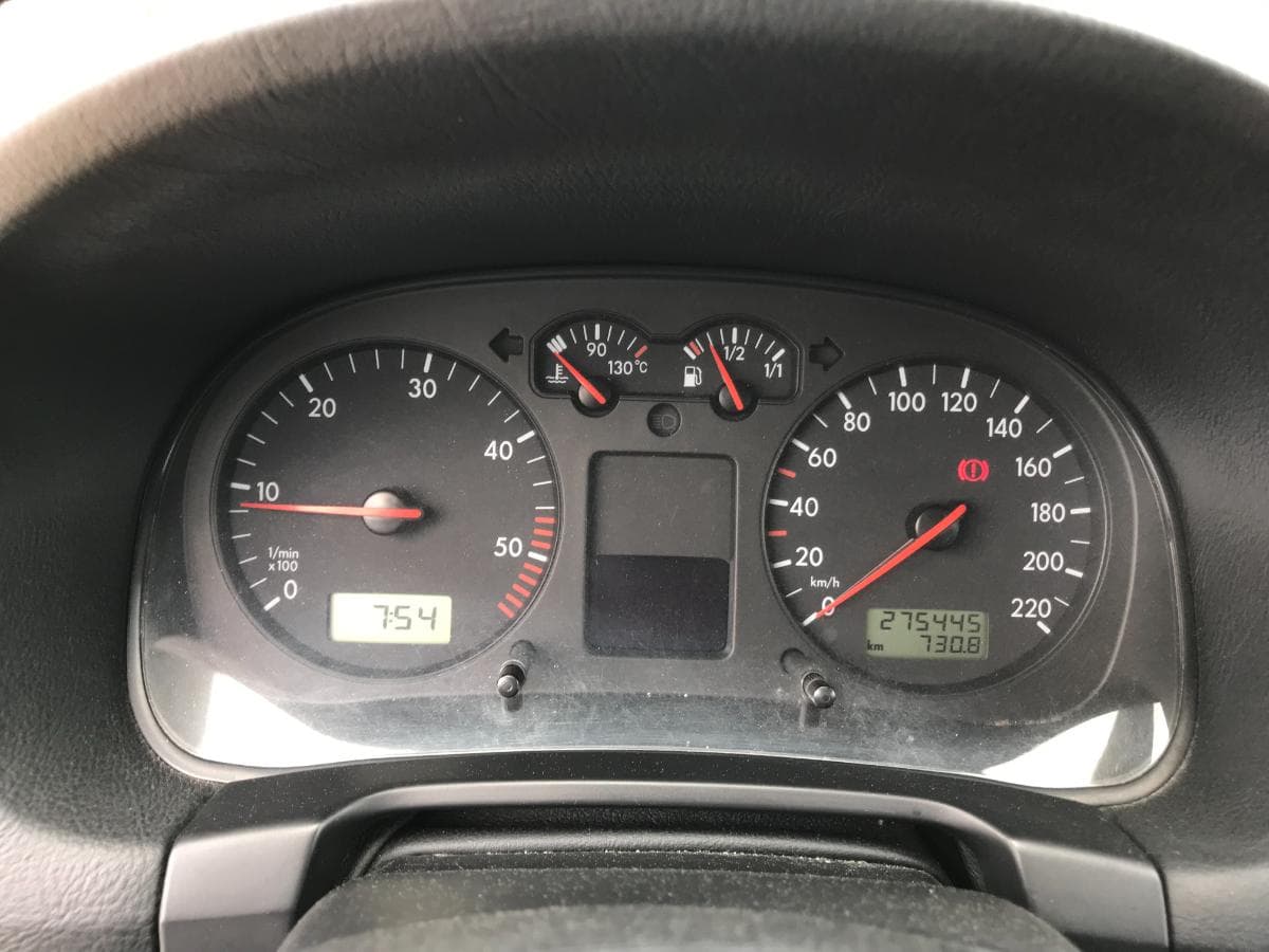 Vokswagen Golf 1.9TDI · Ano 1999 — imagen 18