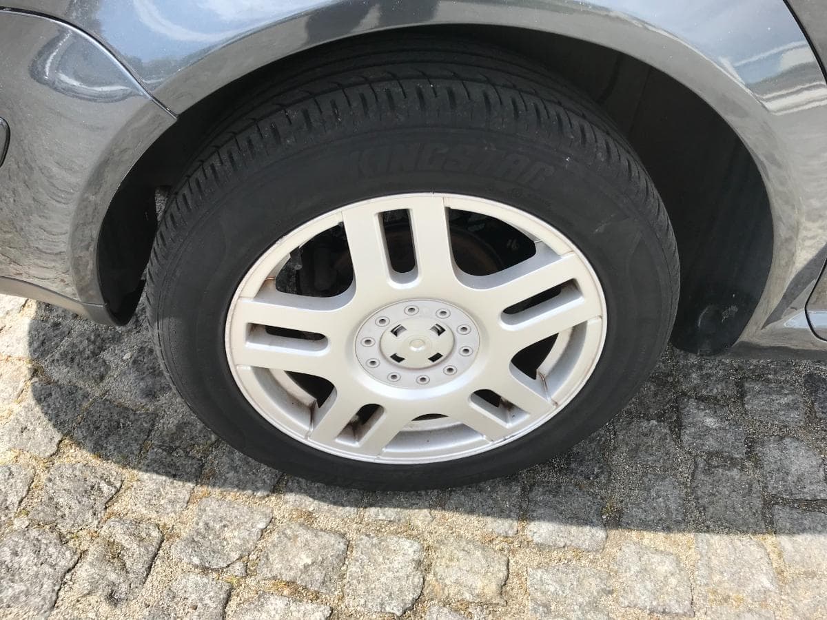 Vokswagen Golf 1.9TDI · Ano 1999 — imagen 28