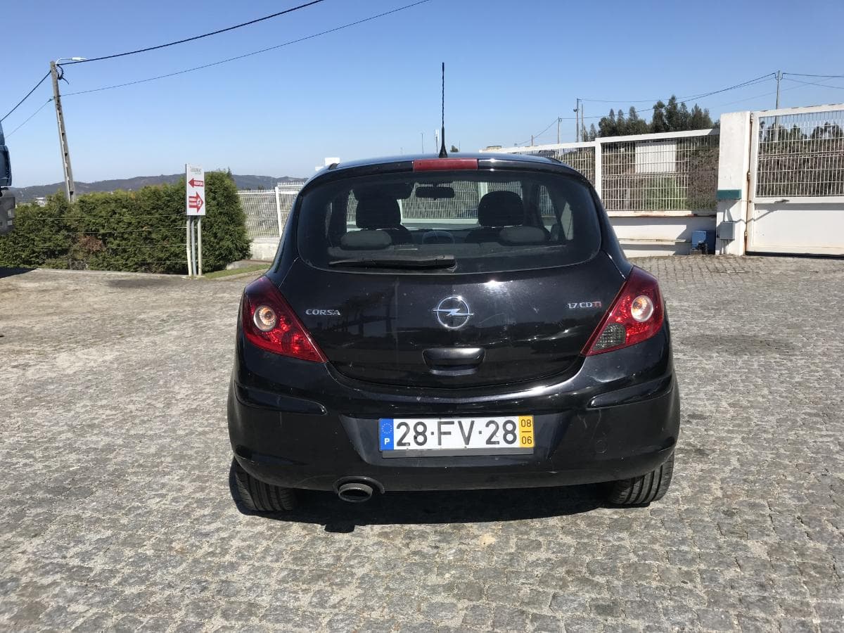 Opel Corsa 1.7CDTI · Ano 2008 — image 5