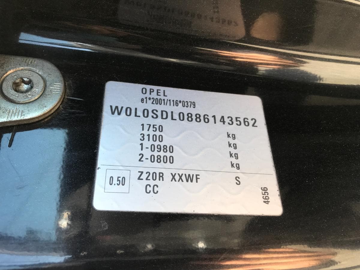 Opel Corsa 1.7CDTI · Ano 2008 — image 8
